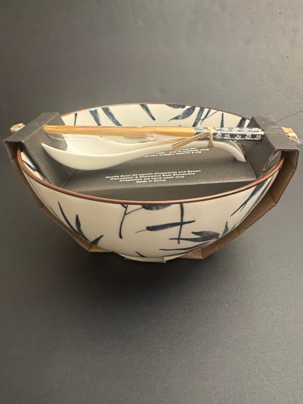 SH Home 4pc Ceramic Noodle Bowl with Chopstick & Spoon Set - Picture 5 of 6